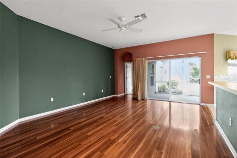 Villa ou maison à vendre à Holiday, Floride: 2 chambres, 144.46 m2 № 2204572 - photo 8