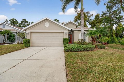 Villa ou maison à vendre à Holiday, Floride: 2 chambres, 144.46 m2 № 2204572 - photo 3