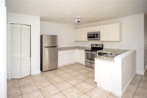 Condo in Kissimmee, Florida, 3 bedrooms  № 2143280 - photo 3