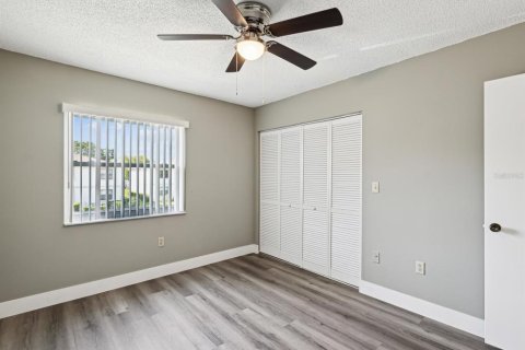 Condo in Oldsmar, Florida, 2 bedrooms  № 1647984 - photo 18