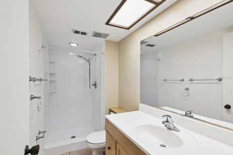 Condo in Oldsmar, Florida, 2 bedrooms  № 1647984 - photo 15