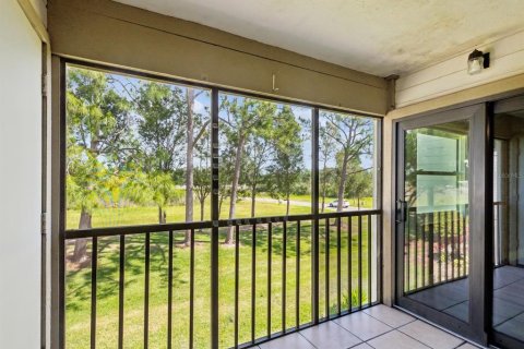 Condo in Oldsmar, Florida, 2 bedrooms  № 1647984 - photo 22
