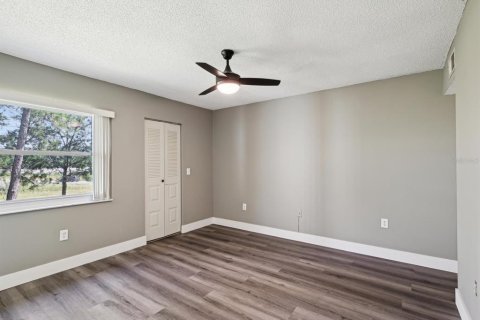 Condo in Oldsmar, Florida, 2 bedrooms  № 1647984 - photo 12