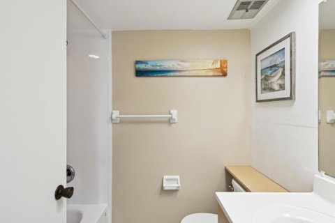 Condo in Oldsmar, Florida, 2 bedrooms  № 1647984 - photo 19