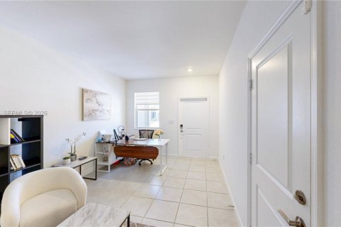 Купить таунхаус в Хомстед, Флорида 3 спальни, 169.73м2, № 2008912 - фото 6