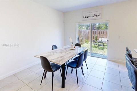 Купить таунхаус в Хомстед, Флорида 3 спальни, 169.73м2, № 2008912 - фото 13