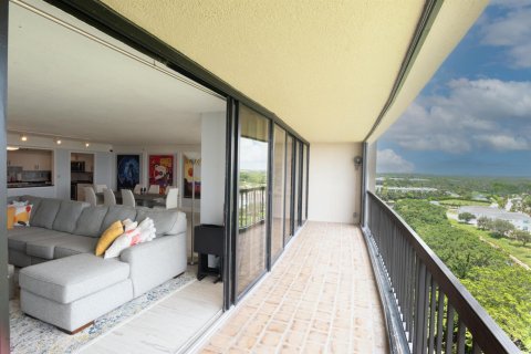 Condo in West Palm Beach, Florida, 3 bedrooms  № 2246330 - photo 10