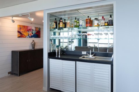 Condo in West Palm Beach, Florida, 3 bedrooms  № 2246330 - photo 17