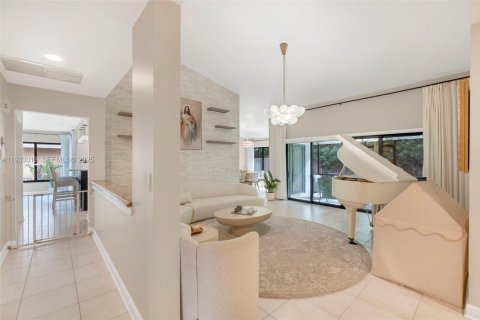 House in Weston, Florida 3 bedrooms, 177.81 sq.m. № 1991804 - photo 27