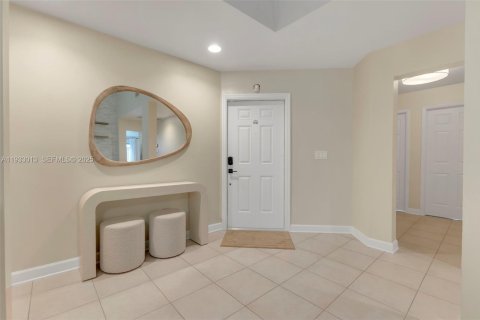 House in Weston, Florida 3 bedrooms, 177.81 sq.m. № 1991804 - photo 14