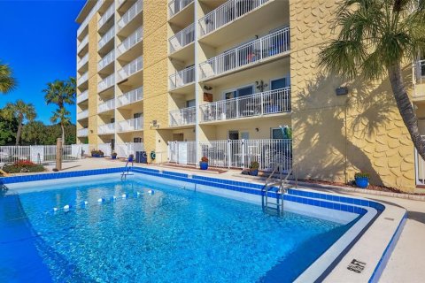Condo in Daytona Beach, Florida, 2 bedrooms  № 1798379 - photo 28