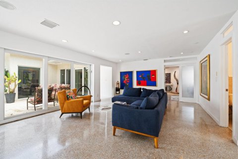 Villa ou maison à vendre à Wilton Manors, Floride: 3 chambres, 204.76 m2 № 2146178 - photo 11