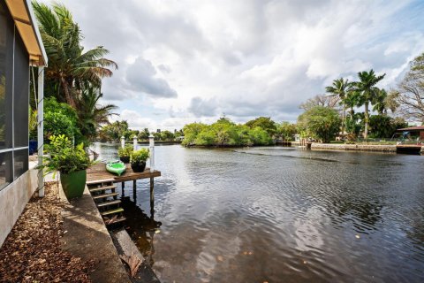 Villa ou maison à vendre à Wilton Manors, Floride: 3 chambres, 204.76 m2 № 2146178 - photo 21