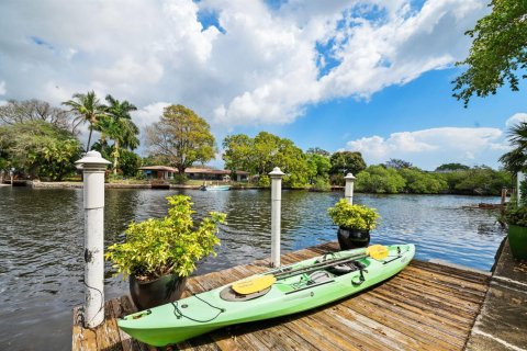 Villa ou maison à vendre à Wilton Manors, Floride: 3 chambres, 204.76 m2 № 2146178 - photo 5