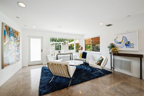 Villa ou maison à vendre à Wilton Manors, Floride: 3 chambres, 204.76 m2 № 2146178 - photo 10