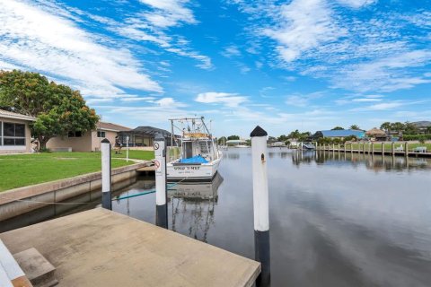 Casa en venta en Punta Gorda, Florida, 3 dormitorios, 137.5 m2 № 2325217 - foto 29