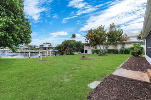 Casa en venta en Punta Gorda, Florida, 3 dormitorios, 137.5 m2 № 2325217 - foto 28