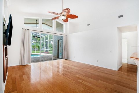 House in Odessa, Florida 4 bedrooms, 239.13 sq.m. № 1901071 - photo 10
