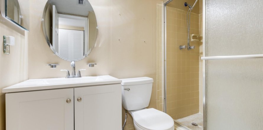 Condo in Margate, Florida, 2 bedrooms  № 945134