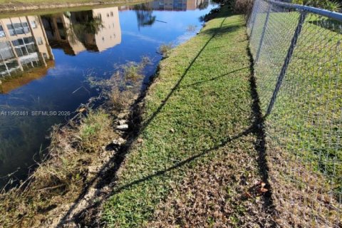 Villa ou maison à vendre à Sunrise, Floride: 3 chambres, 111.48 m2 № 2024075 - photo 25