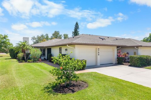 Condo in Sarasota, Florida, 3 bedrooms № 2156637 - photo 3