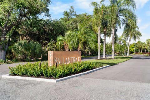 Condo in Sarasota, Florida, 3 bedrooms № 2156637 - photo 28