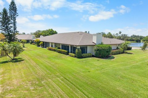 Condo in Sarasota, Florida, 3 bedrooms № 2156637 - photo 23