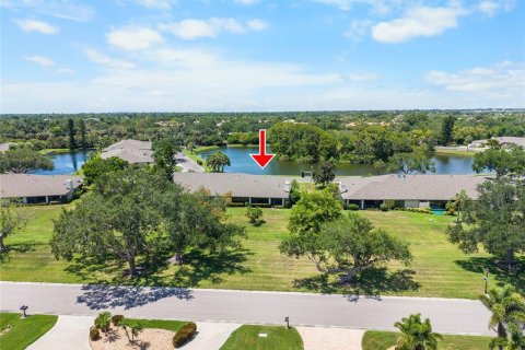 Condo in Sarasota, Florida, 3 bedrooms № 2156637 - photo 24