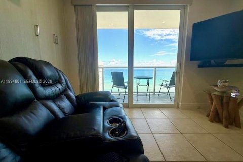 Купить кондоминиум в Санни-Айлс-Бич, Флорида 33.44м2, № 2056252 - фото 21