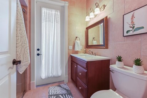 House in Port Charlotte, Florida 3 bedrooms, 323.39 sq.m. № 1758443 - photo 18