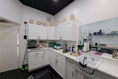 Immobilier commercial à vendre à Dunedin, Floride: 769.88 m2 № 1640852 - photo 18