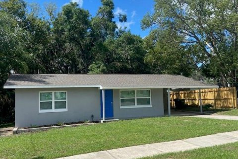 Casa en alquiler en Clermont, Florida, 2 dormitorios, 93.65 m2 № 1902211 - foto 1