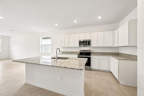 House in Palmetto, Florida 4 bedrooms, 223.06 sq.m. № 2226515 - photo 2
