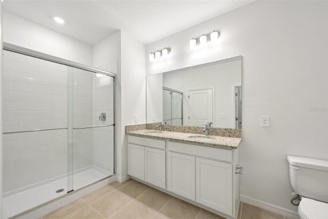 House in Palmetto, Florida 4 bedrooms, 223.06 sq.m. № 2226515 - photo 20