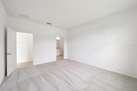 House in Palmetto, Florida 4 bedrooms, 223.06 sq.m. № 2226515 - photo 18