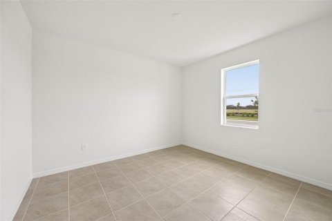 House in Palmetto, Florida 4 bedrooms, 223.06 sq.m. № 2226515 - photo 11
