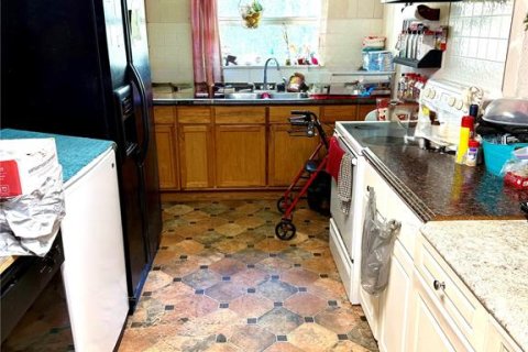 Купить виллу или дом в Холли Хилл, Флорида 4 комнаты, 118.54м2, № 1901419 - фото 16