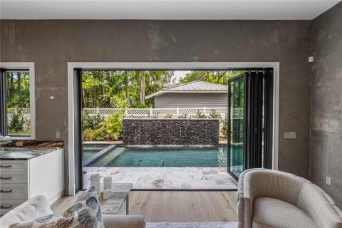 Casa en venta en Tampa, Florida, 3 dormitorios, 353.77 m2 № 2345374 - foto 23