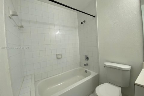 Touwnhouse à vendre à Homestead, Floride: 3 chambres, 132.2 m2 № 1862934 - photo 22