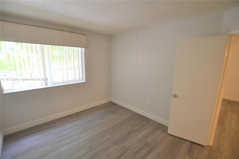 Copropriété à louer à Hypoluxo, Floride: 2 chambres, 85.19 m2 № 1919970 - photo 22