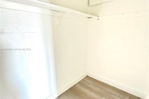 Appartement à louer à Miami, Floride: 1 chambre, 39.02 m2 № 1997344 - photo 7
