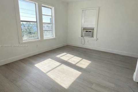 Appartement à louer à Miami, Floride: 1 chambre, 39.02 m2 № 1997344 - photo 3