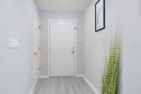 Villa ou maison à vendre à Haines City, Floride: 4 chambres, 143.72 m2 № 1901402 - photo 3