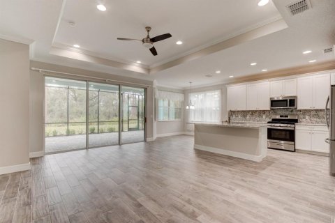 House in Daytona Beach, Florida 2 bedrooms, 180.14 sq.m. № 1567686 - photo 6