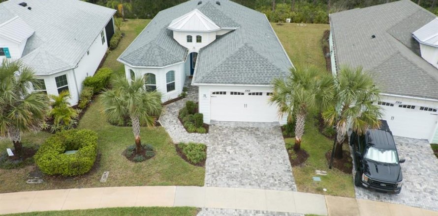 House in Daytona Beach, Florida 2 bedrooms, 180.14 sq.m. № 1567686