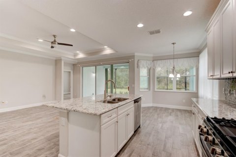 House in Daytona Beach, Florida 2 bedrooms, 180.14 sq.m. № 1567686 - photo 10