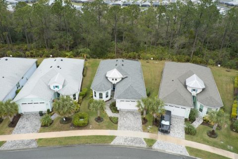 House in Daytona Beach, Florida 2 bedrooms, 180.14 sq.m. № 1567686 - photo 2