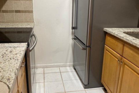 Condominio en alquiler en Boynton Beach, Florida, 2 dormitorios, 80.27 m2 № 1974093 - foto 13