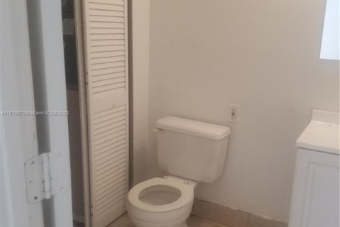 Condominio en alquiler en Boynton Beach, Florida, 2 dormitorios, 80.27 m2 № 1974093 - foto 7