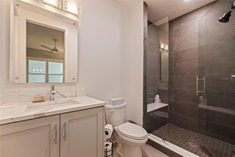 Снять в аренду кондоминиум в Мадейра - Бич, Флорида 4 комнаты, 160.44м2, № 1656897 - фото 30